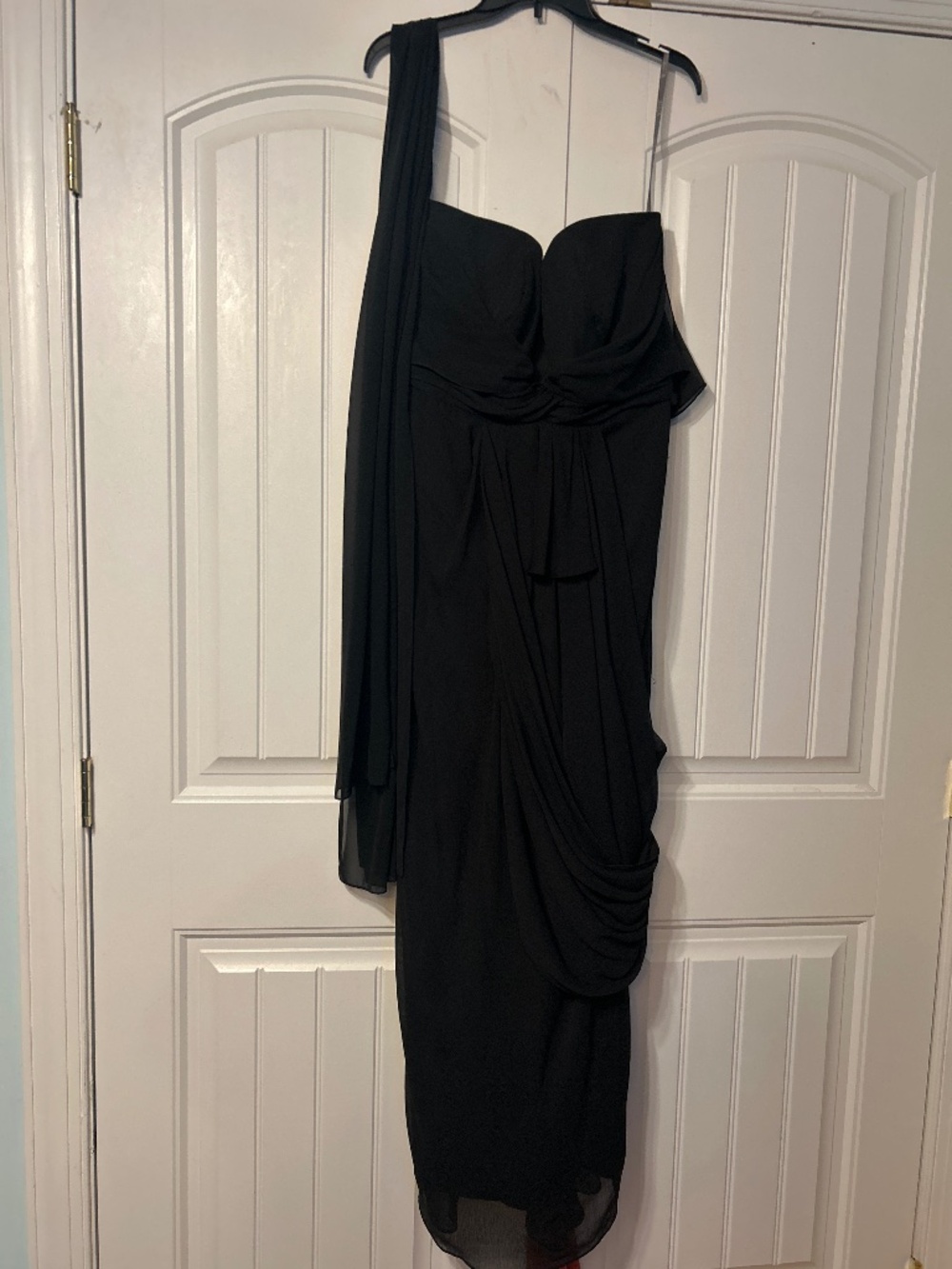 Vera Wang Formal Gown- Size 18